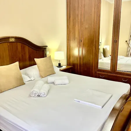 Iljazi's Apartman *