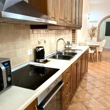 Apartment Iljazi's Vlore